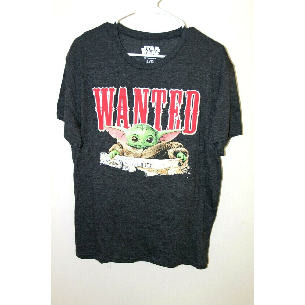Star Wars Baby Yoda Child Mandalorian Wanted Graphic Tee T Shirt Size L  EUC